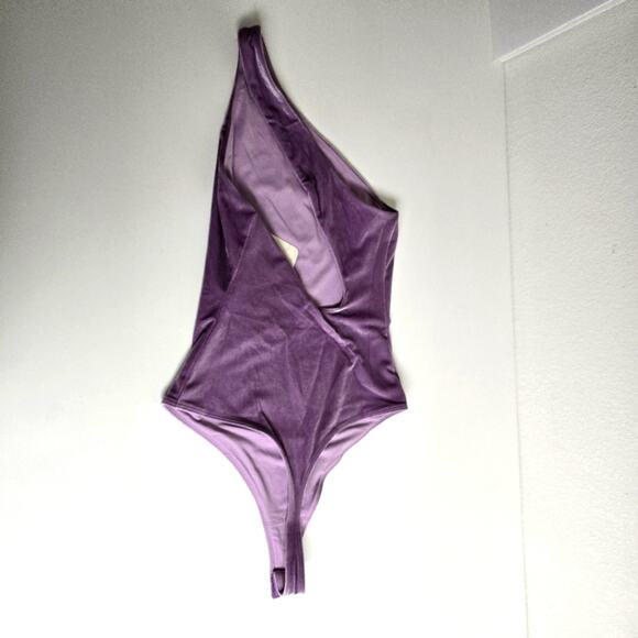 Fabletics Gigi Velour Bodysuit XS – Purple, One Shoulder, NWT, Y2K Inspired - Picture 2 of 7